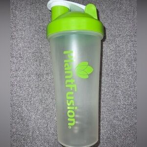 Plant Fusion Lime Green Shaker Bottle